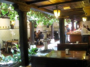 180028_142372025826185_122122_n