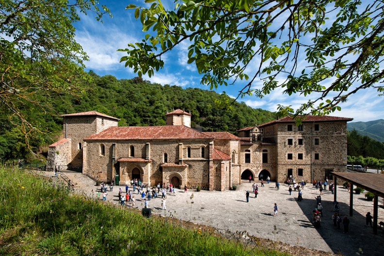 MONASTERIO DE SANTO TORIBIO DE LIEBANA EN POTES